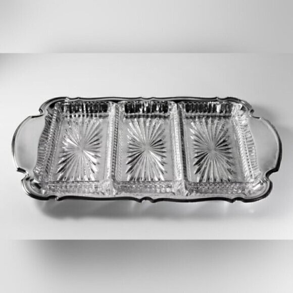 Vintage Oneida Chippendale Relish Tray – Silverplate w/ Glass Liner – New in Box - Picture 11 of 12
